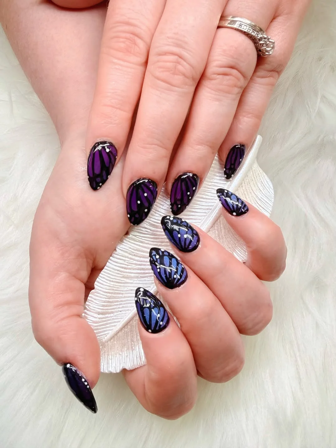Colourful sculptural nail art